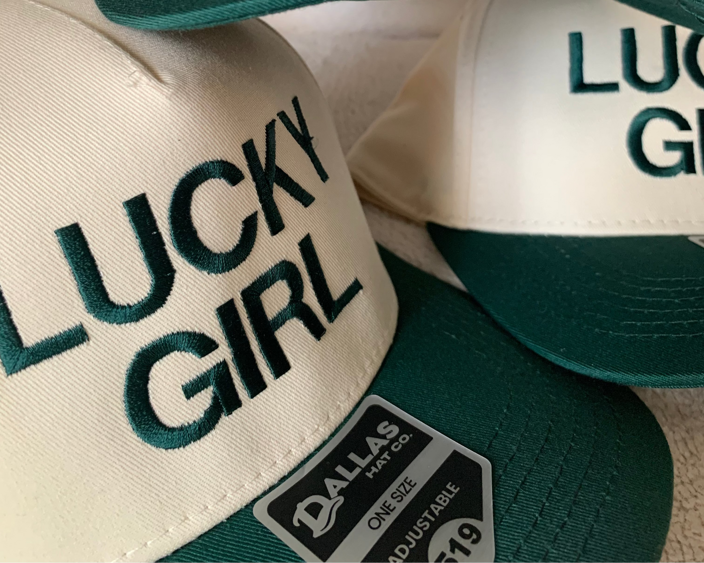 LUCKY GIRL Hats